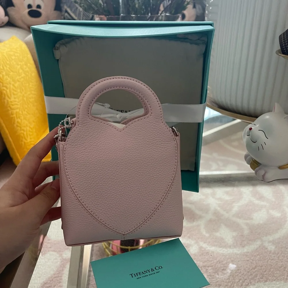 SOLD Tiffany & Co. Pale Pink Leather Mini Bag with Heart Charm Chain - Picture 5 of 10